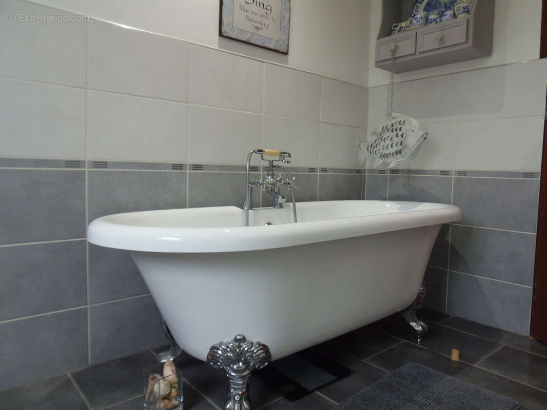 Maison à SAINT-FORT-SUR-GIRONDE