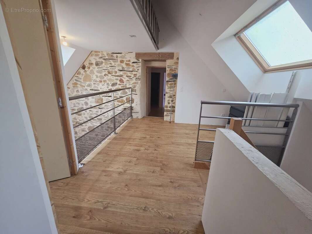 Maison à COMBLESSAC