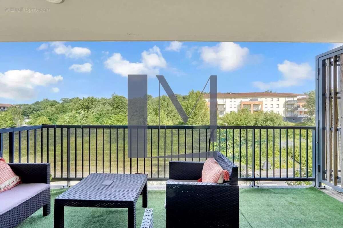 Appartement à COLOMIERS