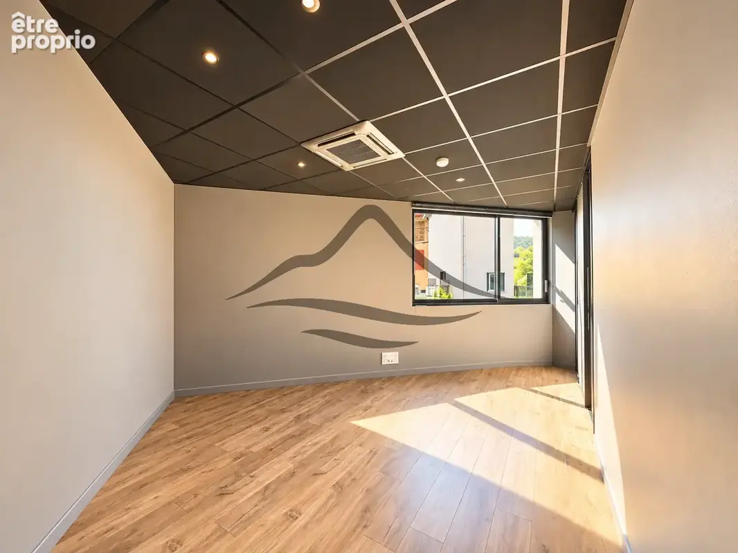 Locaux professionnels - 223m2 - Bureaux - Gresy-Sur-Aix - photo 6