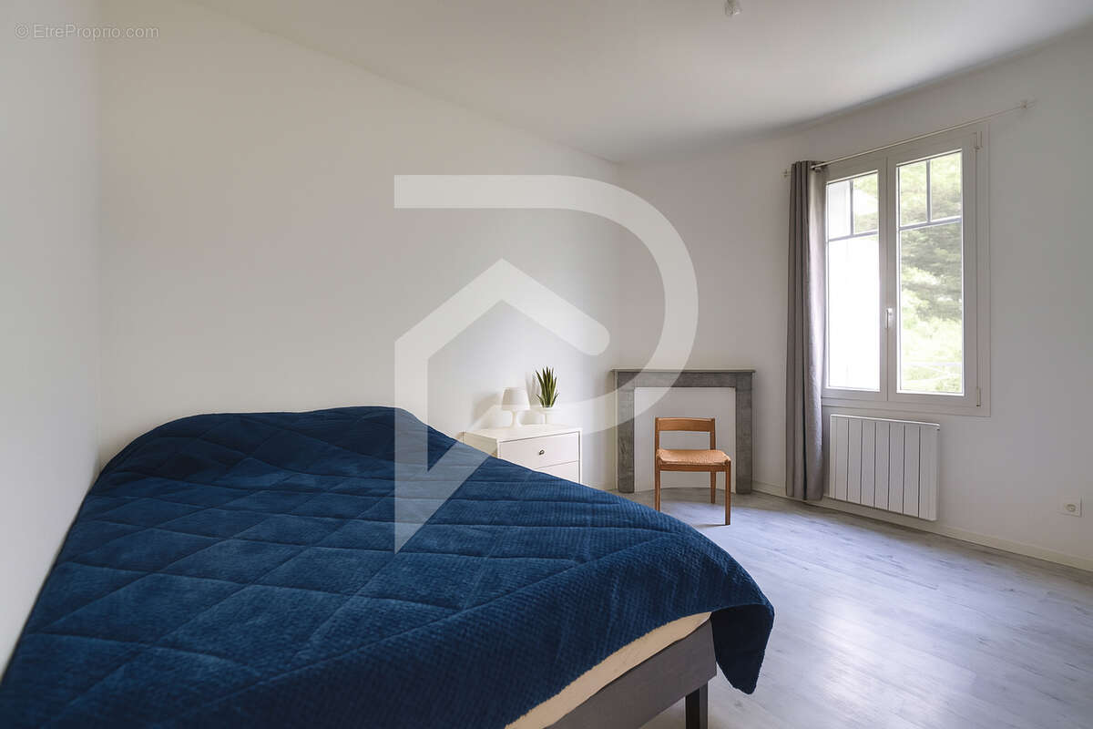 Appartement à HOUILLES