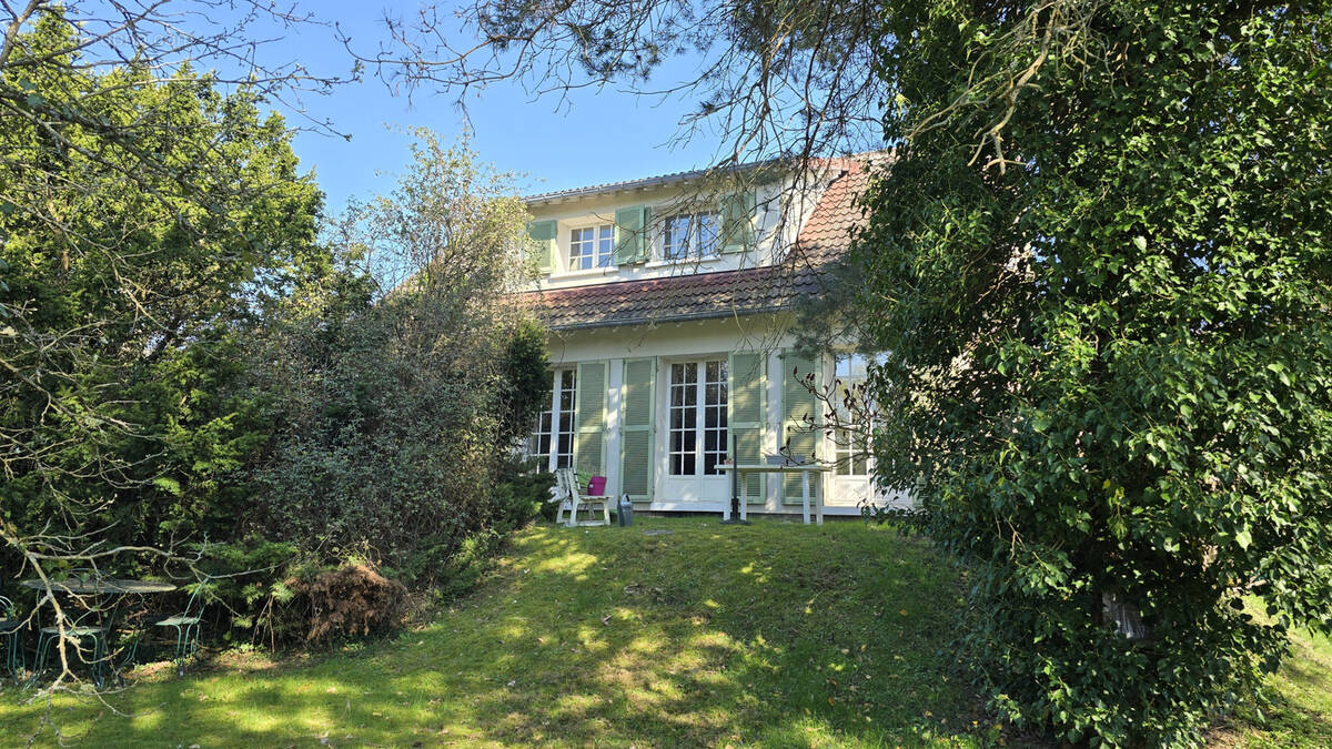 Maison à LIMOURS