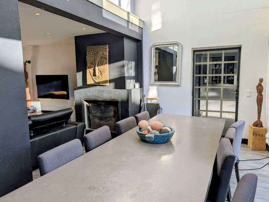 Maison à SAINT-JEAN-DE-LA-RUELLE