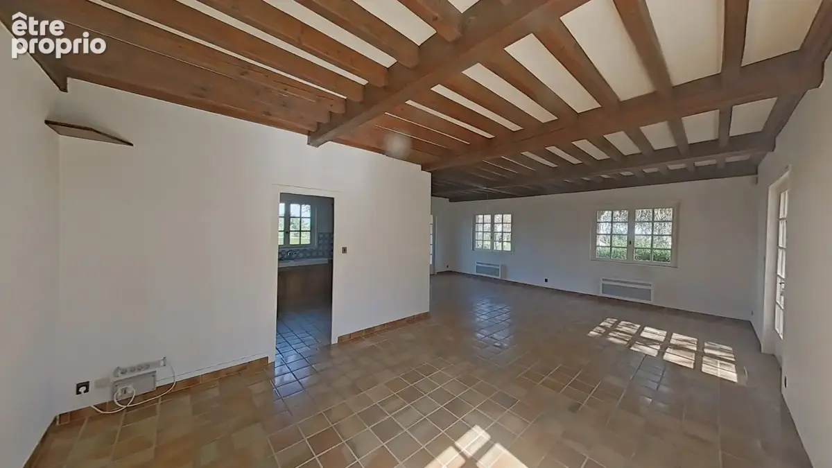 Maison 10 pièces 226 m² à vendre à Saint-Just-Saint-Rambert (42170) - photo 4