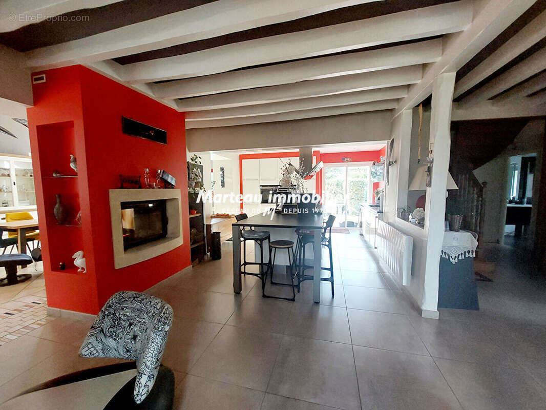 Maison à YVRE-L&#039;EVEQUE