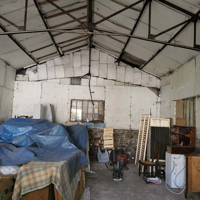 Maison à RIOM-ES-MONTAGNES