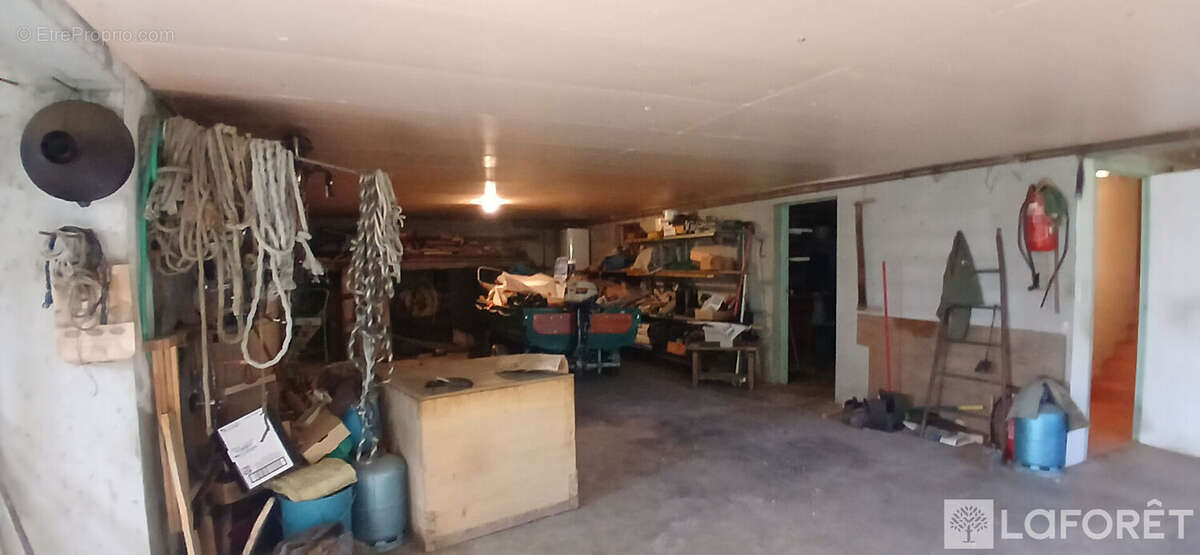 Maison à NEUVEGLISE