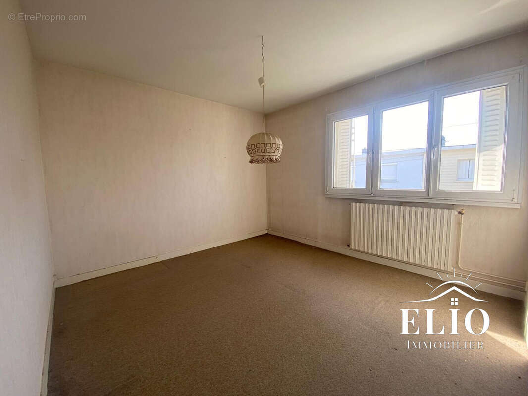 Maison 82 m² à Sainte-Savine  - photo 8