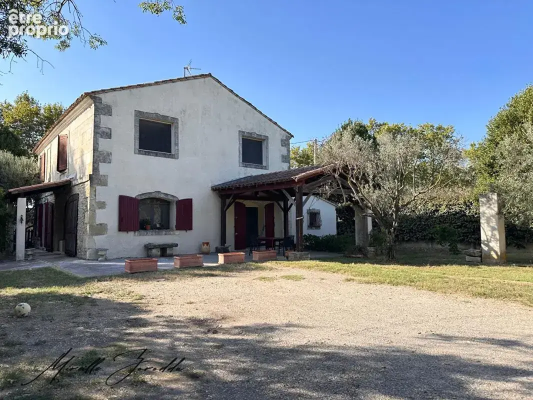 ARLES MAS de 9 pièces  de 202 m²   avec dépendance , garage - photo 11