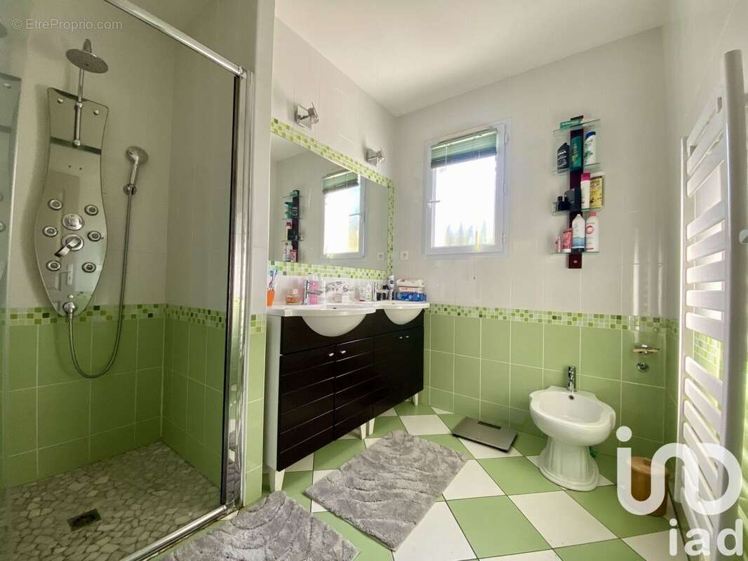 Photo 9 - Maison à SAINT-DENIS-DE-PILE