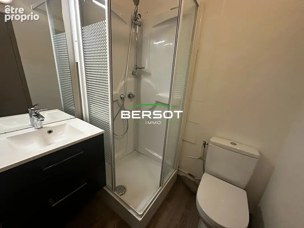 Studio 20 m² rénové,Spécial investisseur - photo 2