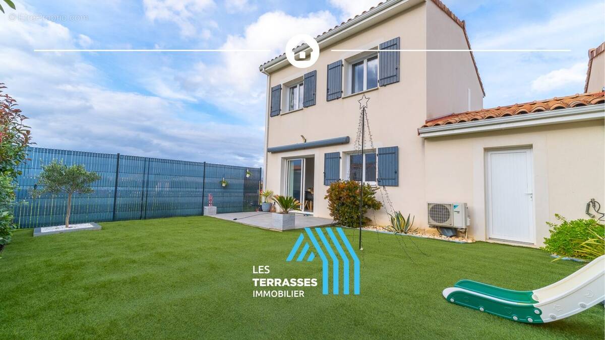 Maison à MONTELIMAR