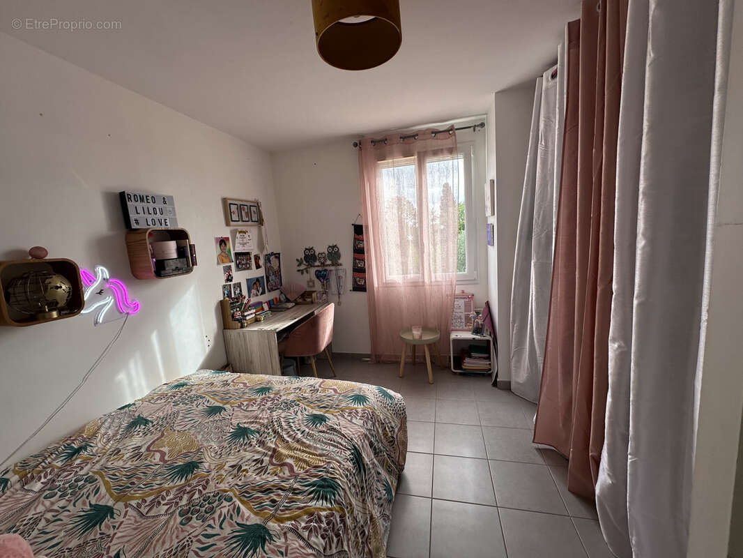 Maison à SOLLIES-VILLE