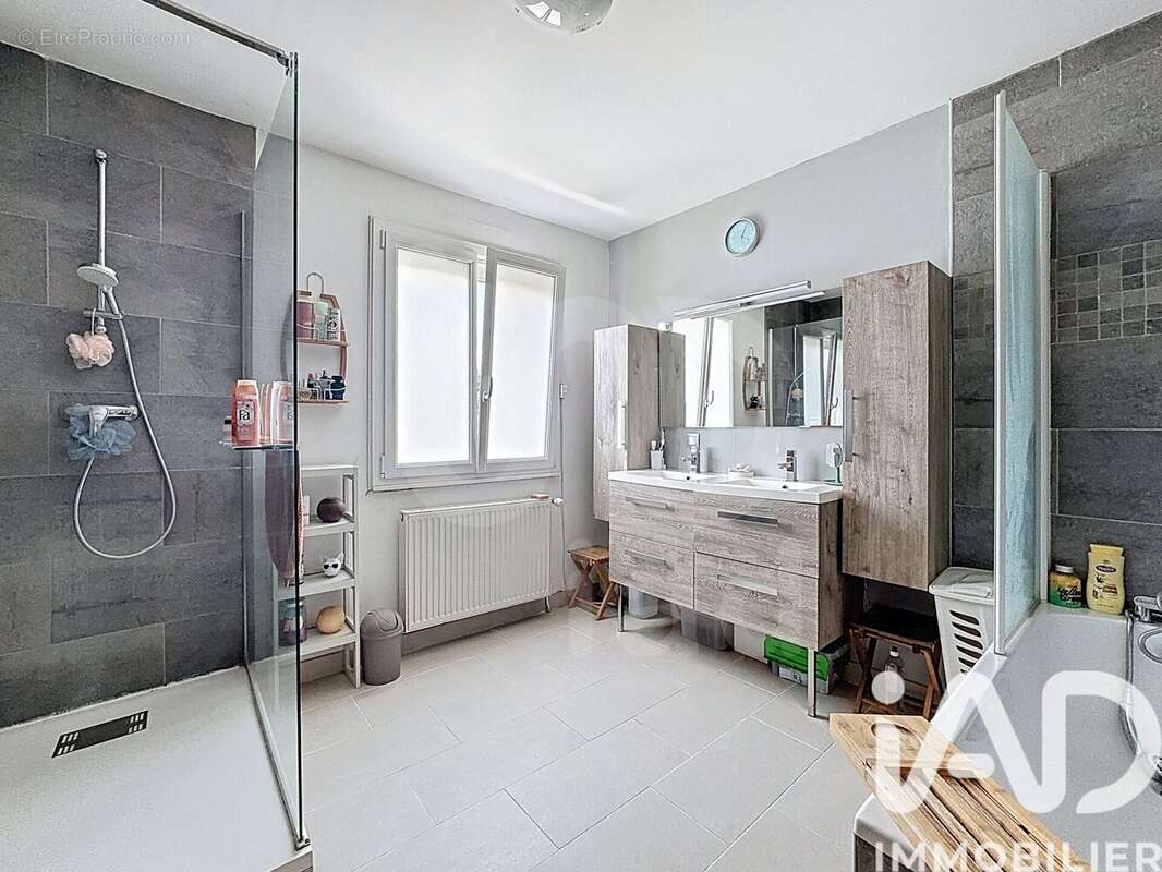 Photo 3 - Maison à BONNEUIL-EN-VALOIS