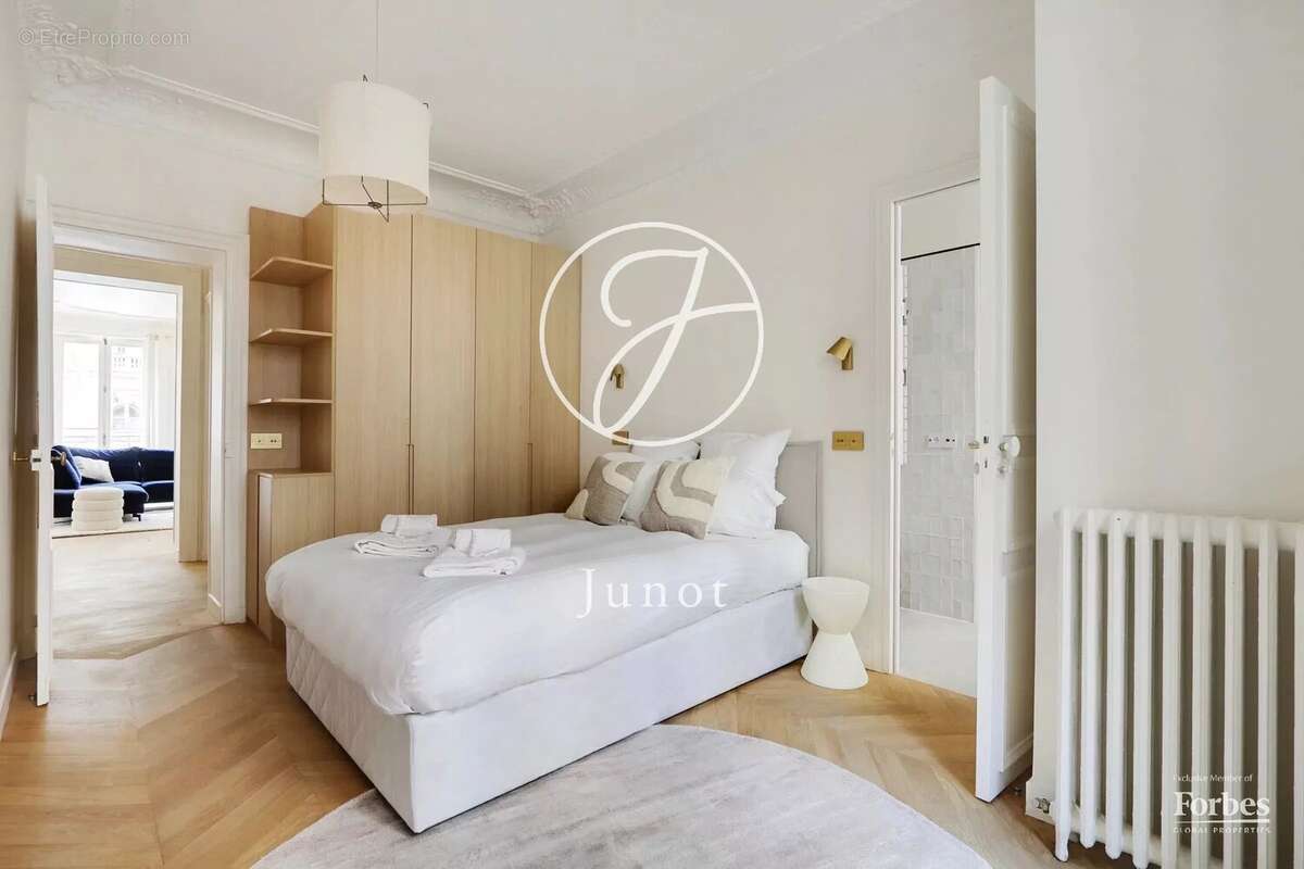 Appartement à PARIS-5E