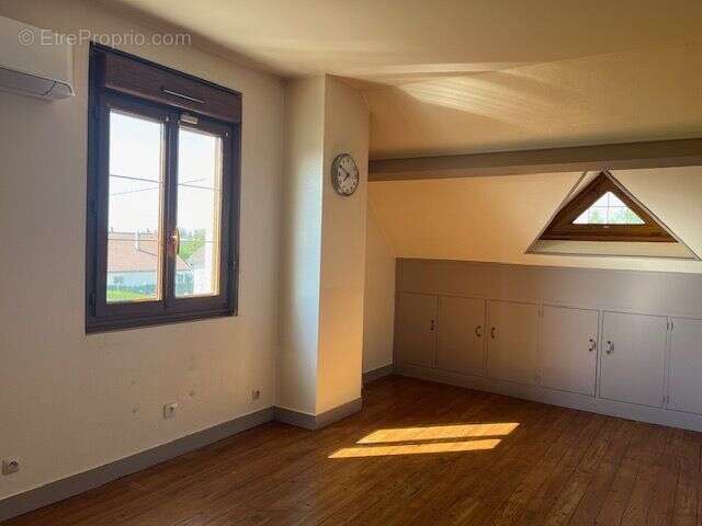 Maison 140 m² à Andeville  - photo 16
