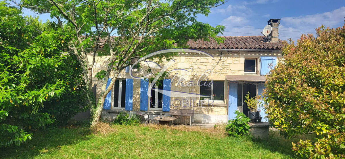 Maison à LA LANDE-DE-FRONSAC