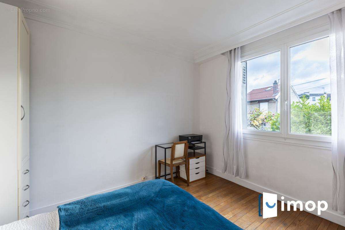 Maison à SAINT-MAUR-DES-FOSSES