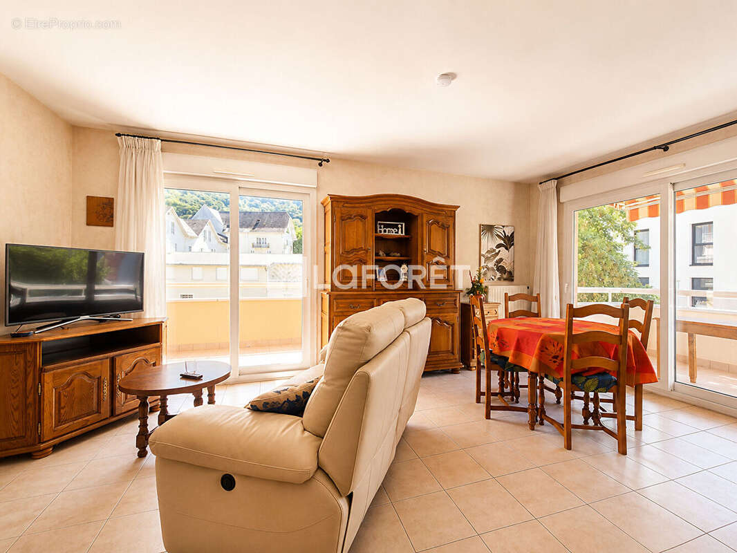 Challes-les-Eaux - Appartement T4 avec garage double, ascenseur et toutes commodités à pied - photo 2