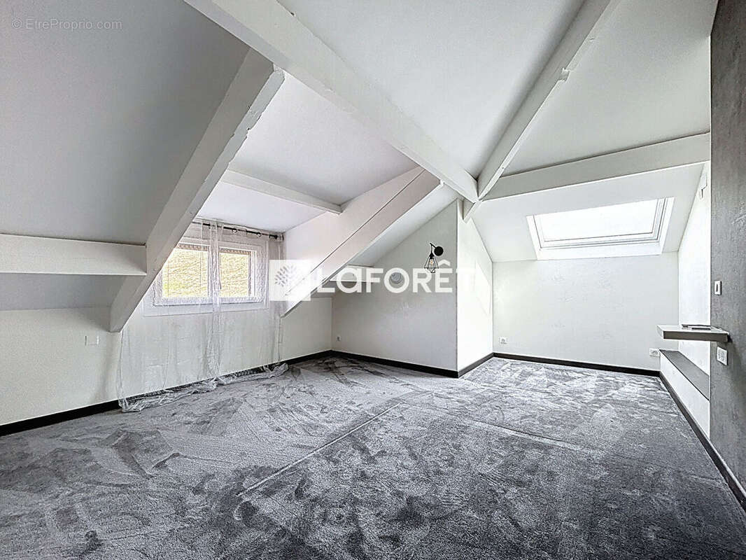 Maison à LABASTIDE-SAINT-PIERRE