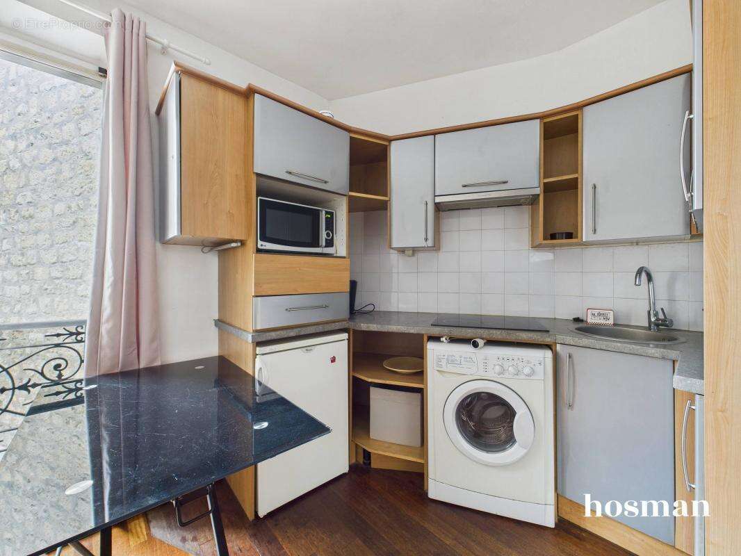 Appartement à PARIS-10E