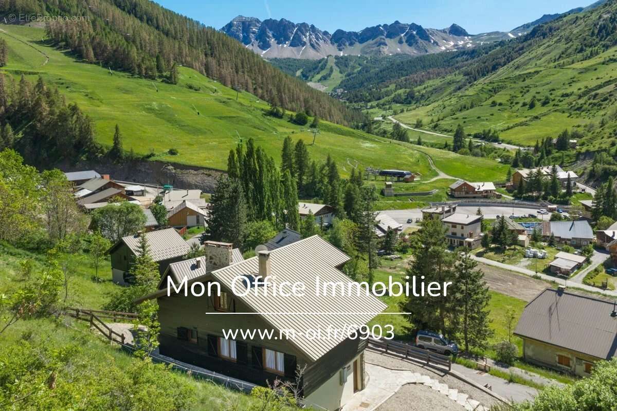 Référence : 6903-MBE - Chalet de 180m² à Vars Saint Marie - Vue panoramique - photo 12