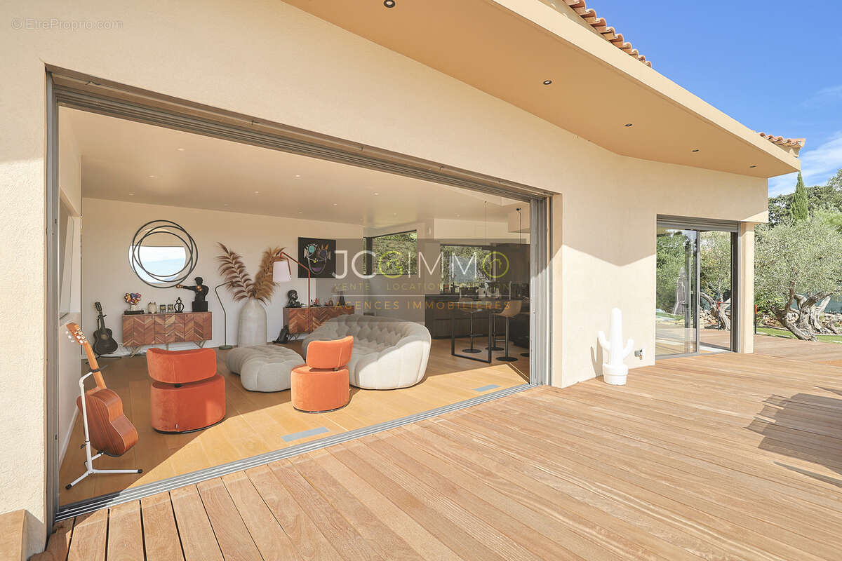 Villa construite en 2023 avec vue mer - photo 17