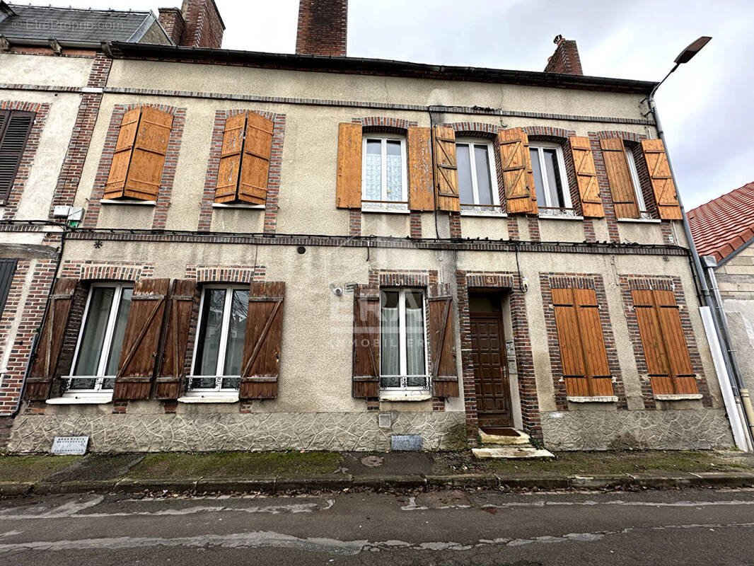 Autre à SENS