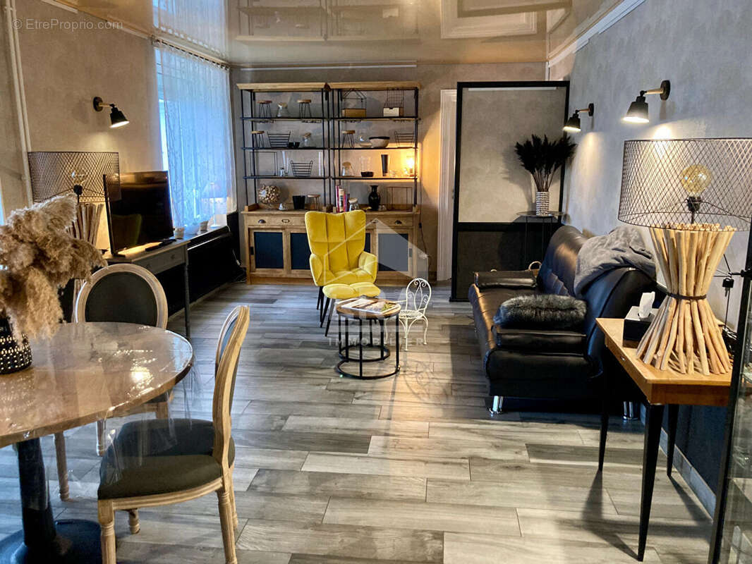 Maison à GRANDVILLERS