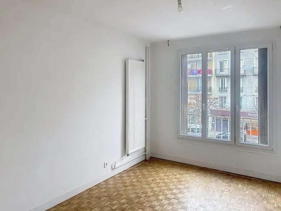 Photo 5 - Appartement à SAINT-DENIS