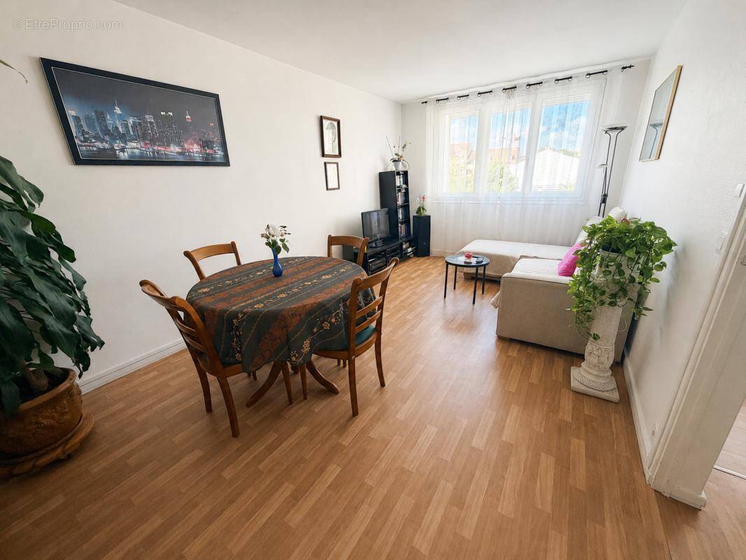 Appartement à SAINT-GERMAIN-EN-LAYE