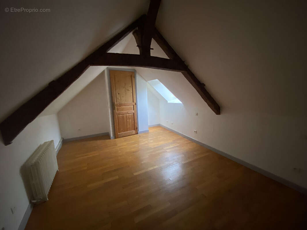 Appartement à BOESSE-LE-SEC