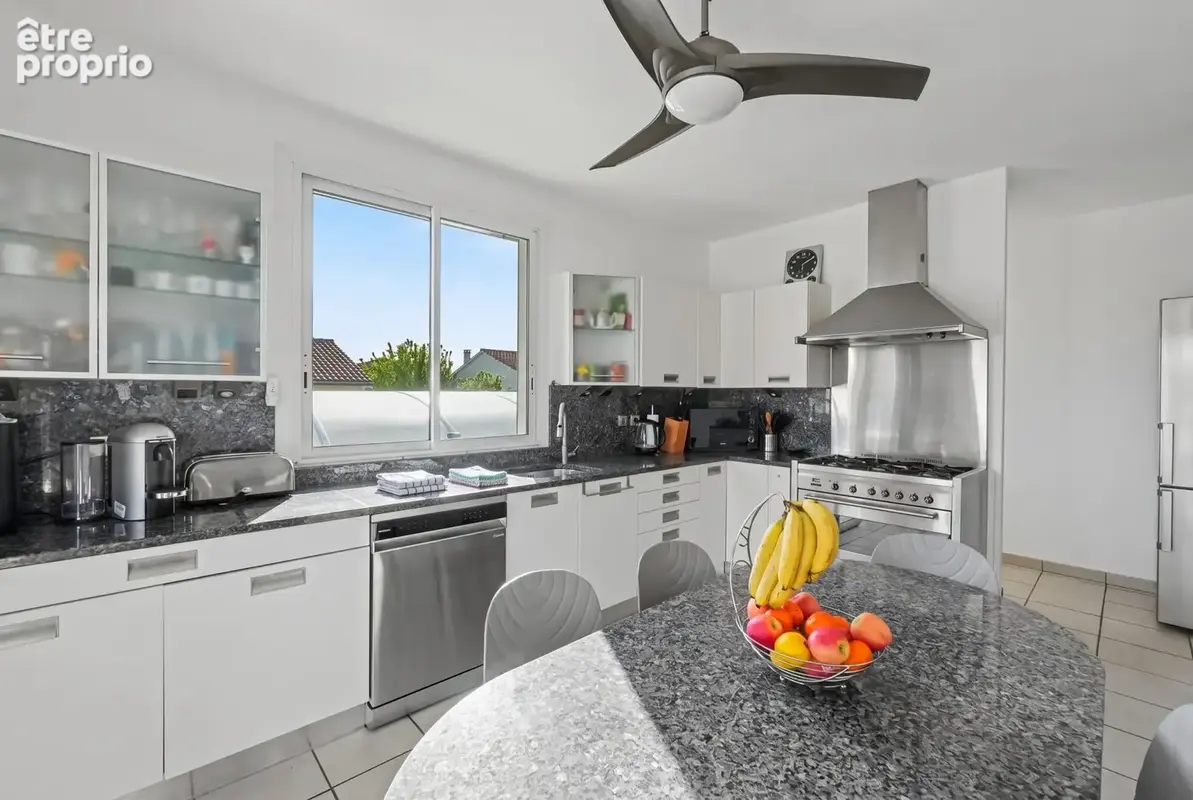 Maison 8 pièces 280 m² à vendre à Saint-Jean (31240) - photo 5