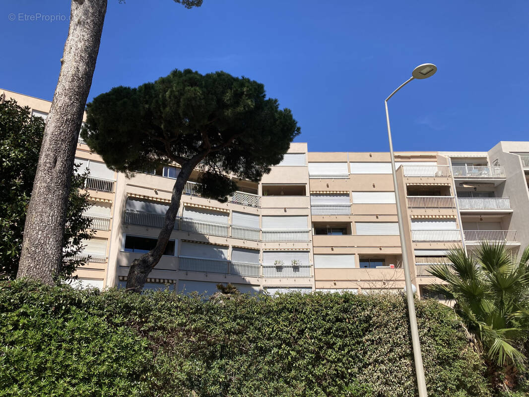 Appartement à HYERES