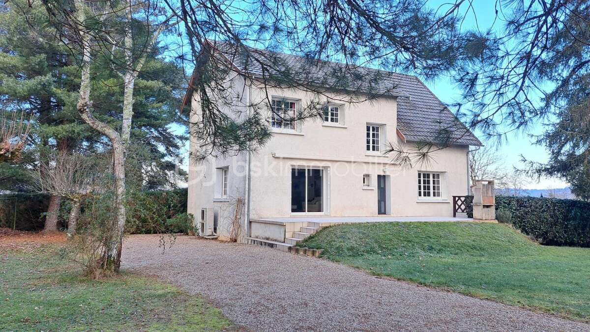 Maison à MARSAC-SUR-L'ISLE