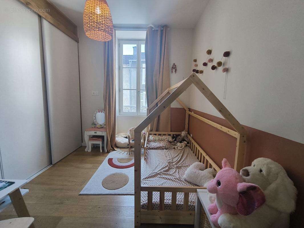 Appartement À Vendre - photo 8
