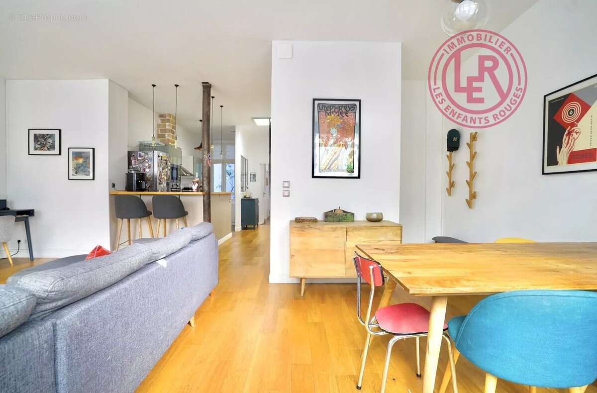 Appartement à PARIS-10E