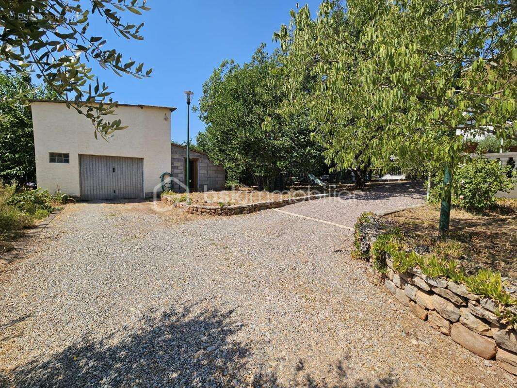 Maison de plain-pied - 1500 m2 de terrain - photo 24