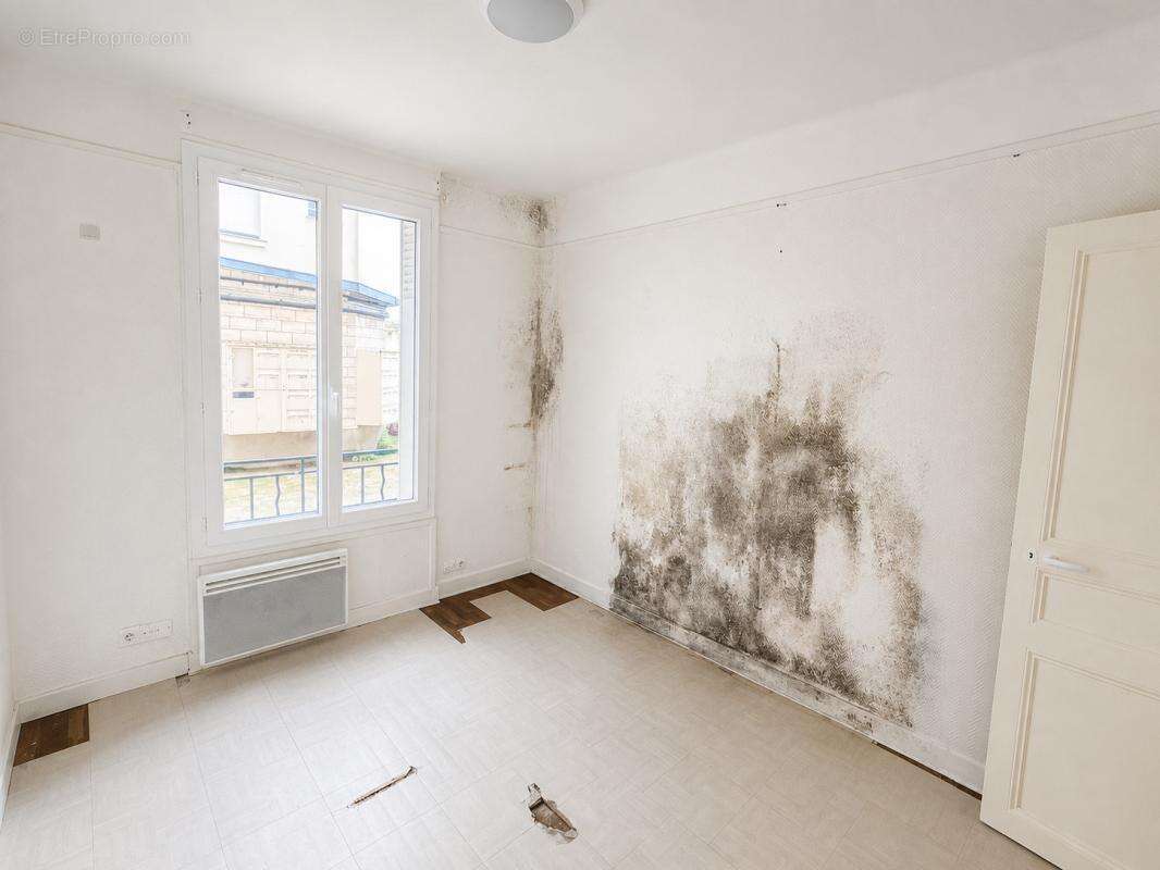 Appartement à PARIS-20E