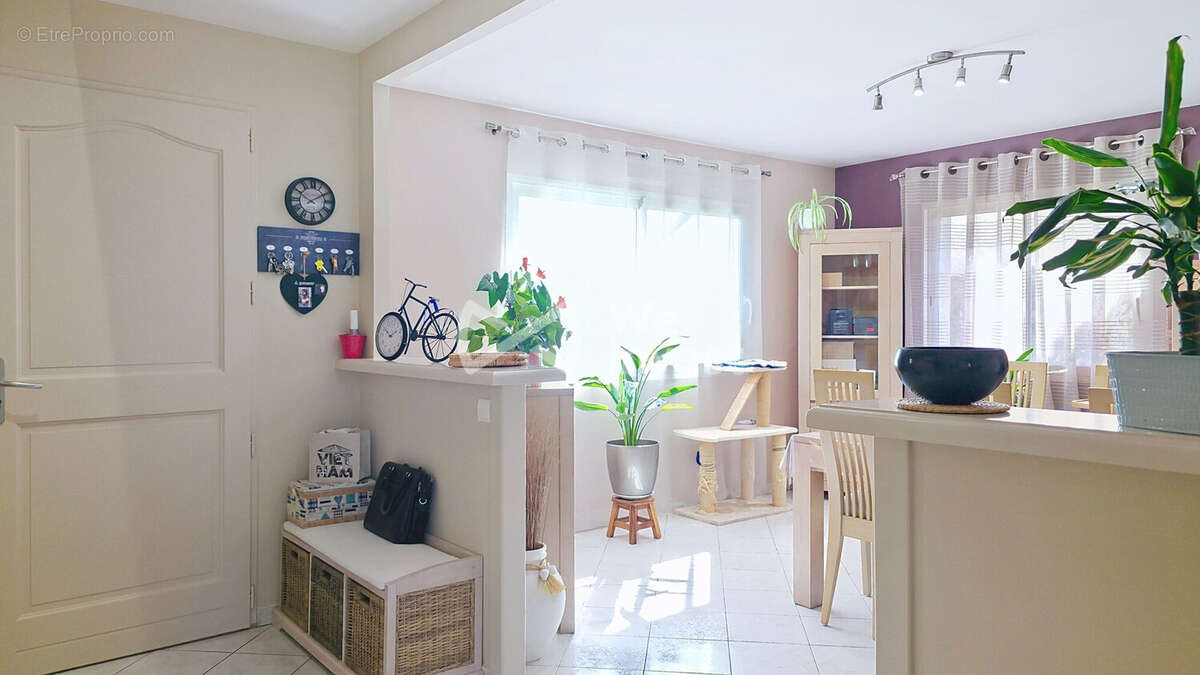 Maison à FILLE