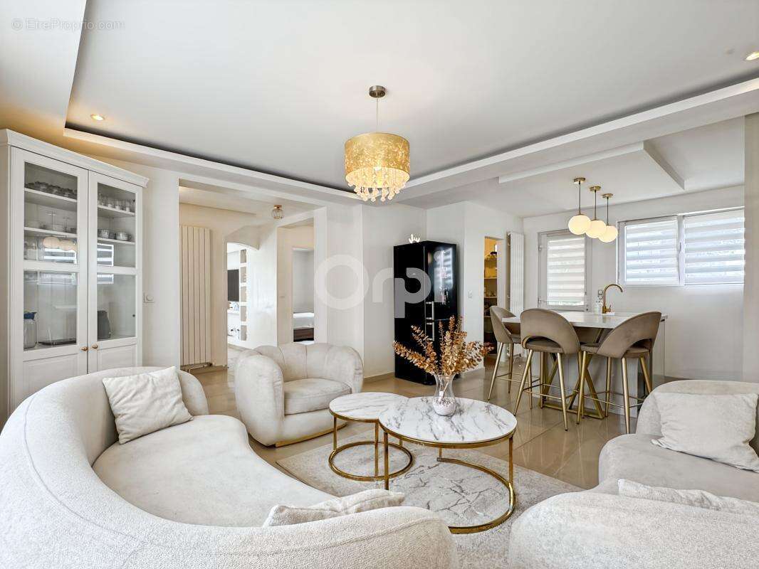 Maison 6 pièces de 117 m² - photo 4
