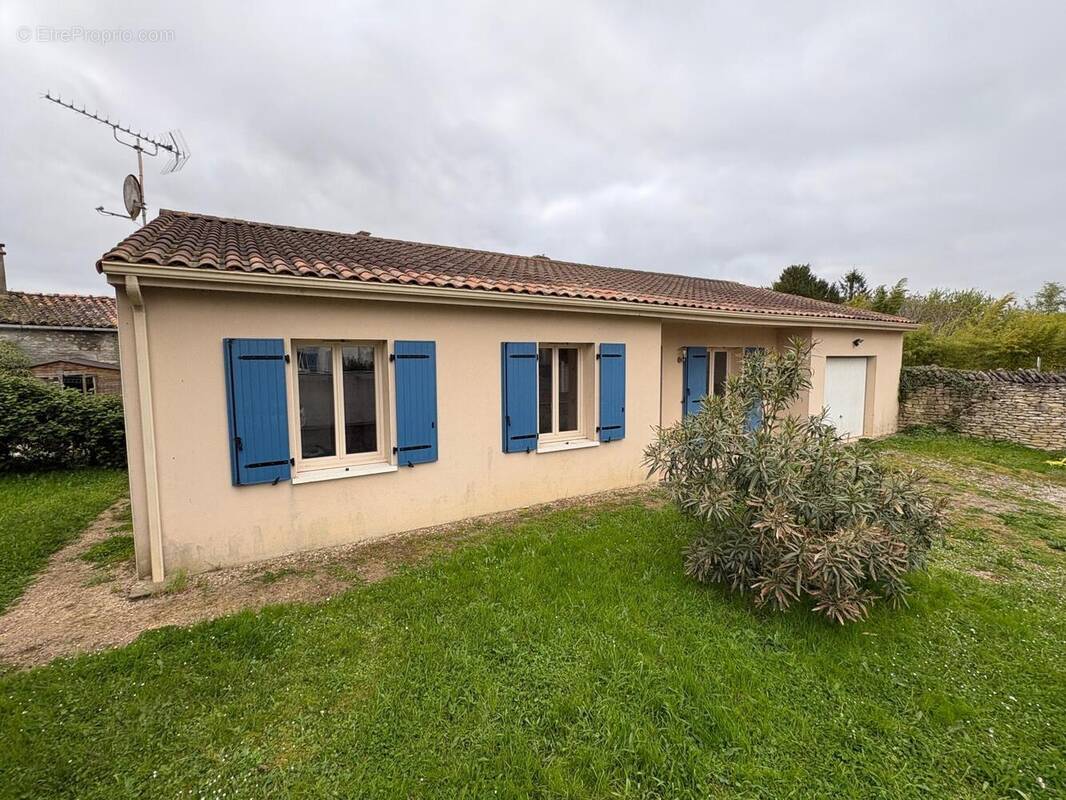 Photo 1 - Maison à SAINT-REMY
