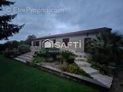 Photo 1 - Maison à SAINT-MARTIN-DE-BERNEGOUE