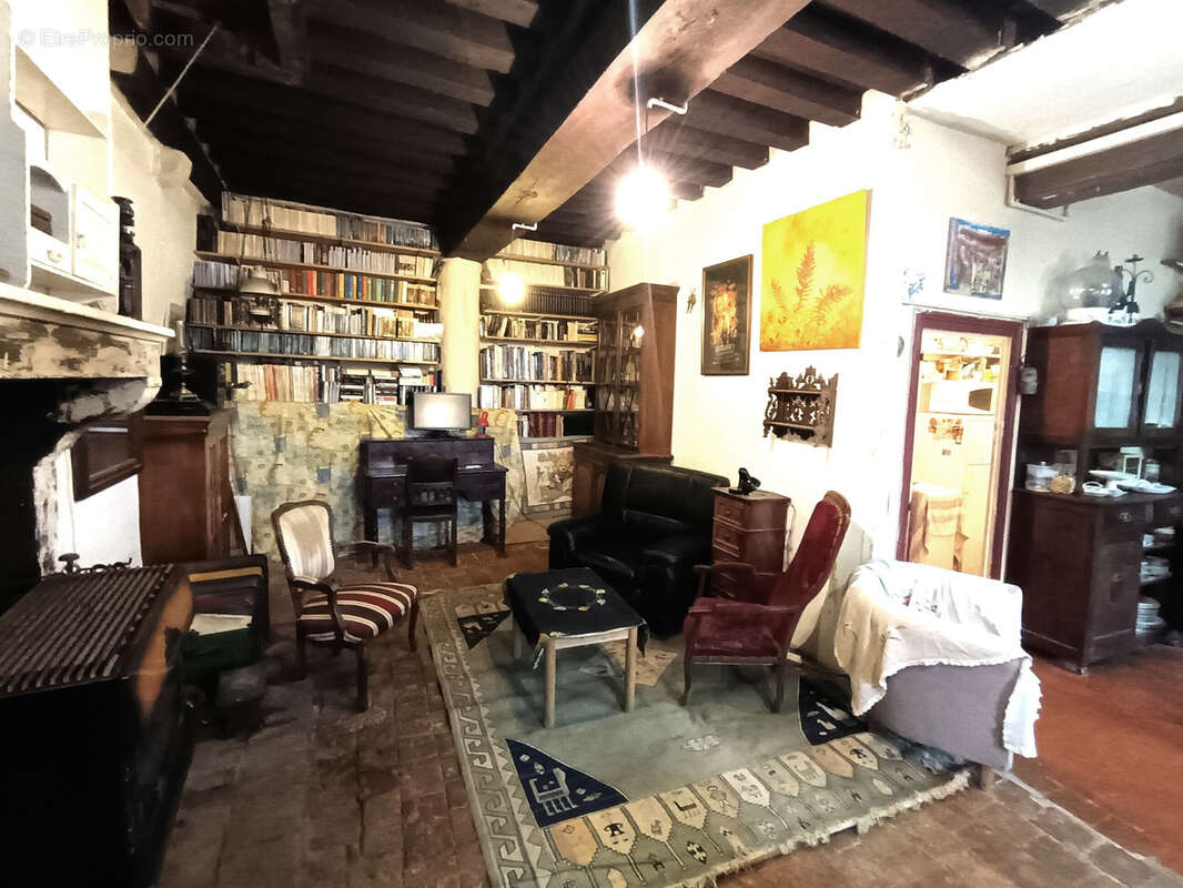 Maison à SAINT-REVERIEN