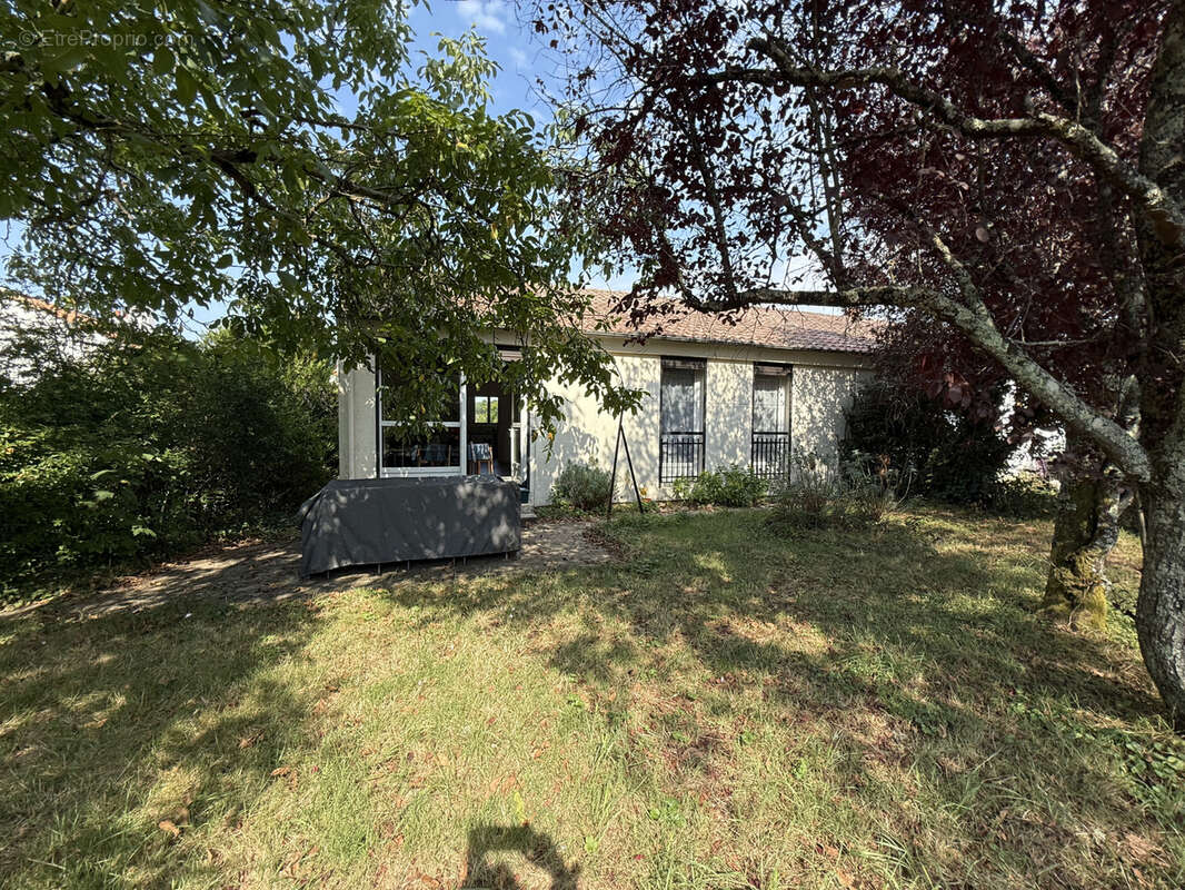 Maison à SAINT-BENOIT