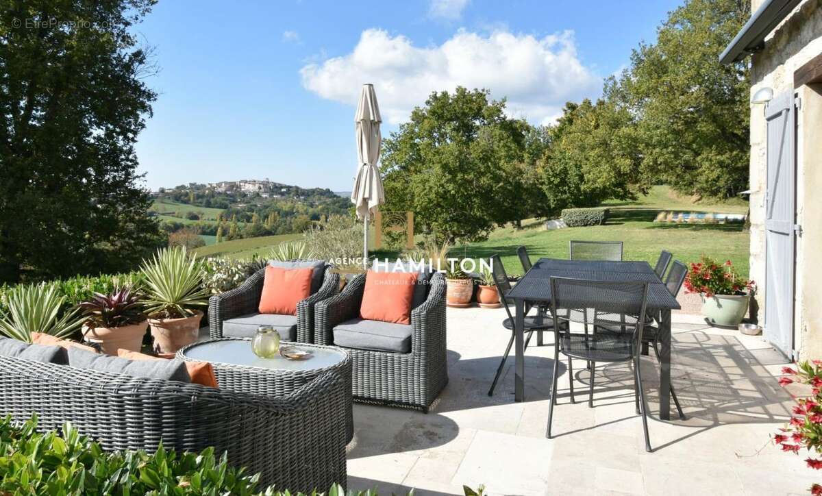 Maison à CASTELNAU-DE-MONTMIRAL