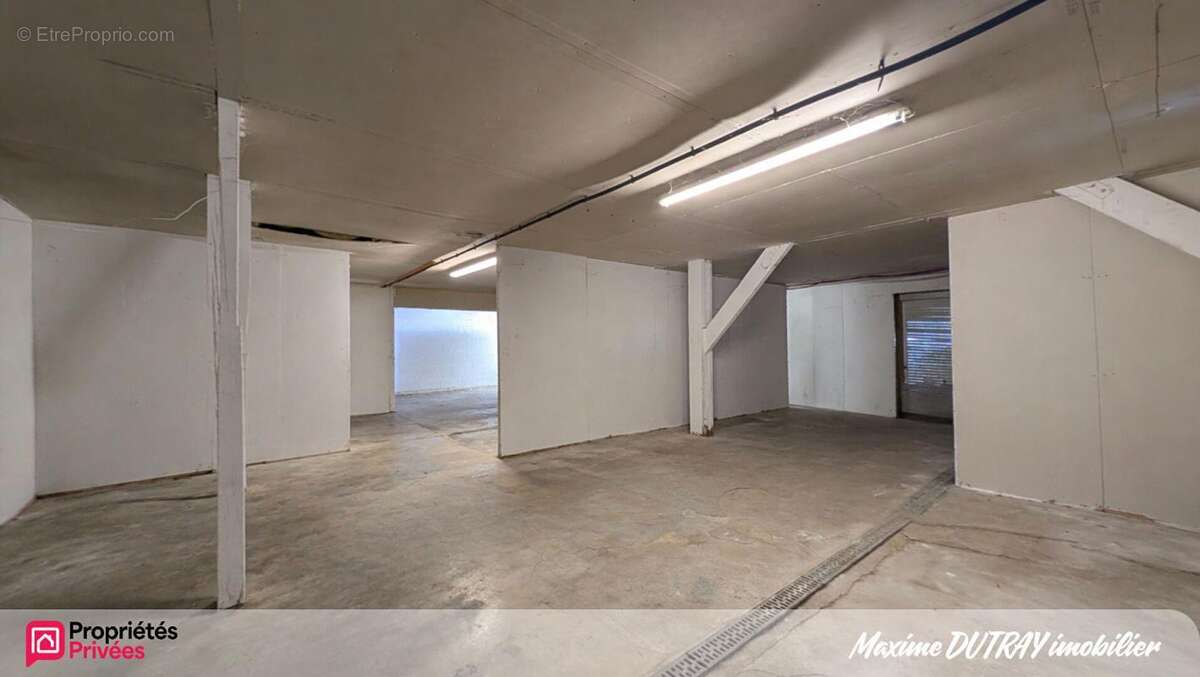 Hangard 400m² - photo 8