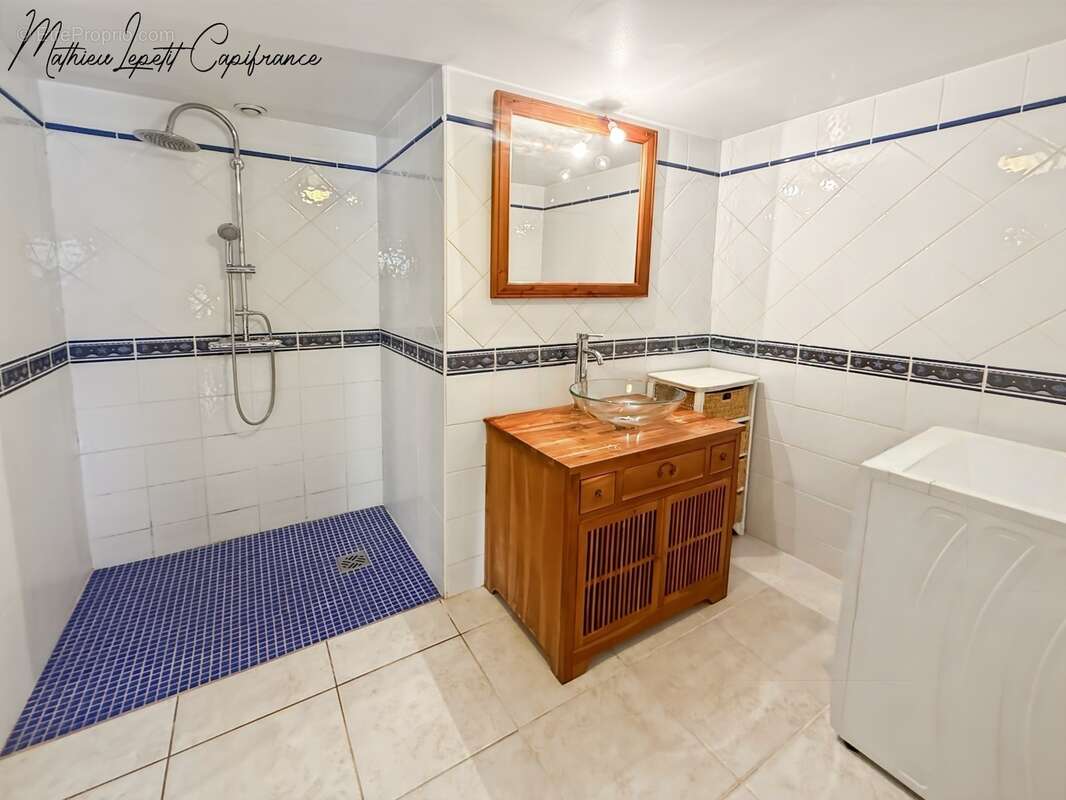 A vendre Maison en pierre de caractère de 240 m², pigeonnier, ancien séchoir à tabac et terrain clos de 2 065 m² – Lalinde 24150 - photo 11