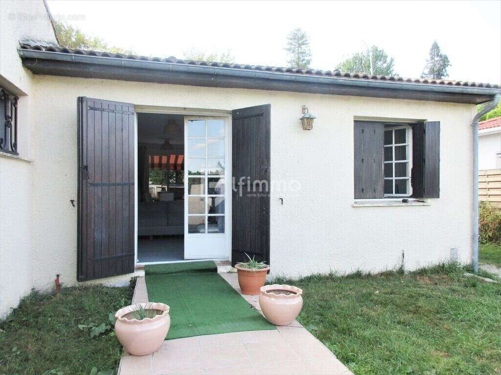 Maison à SAINT-LOUBES