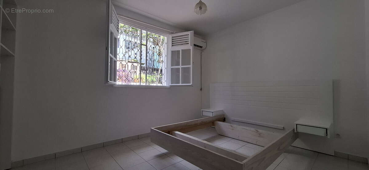 Maison 180 m² à Le Gosier  - photo 6